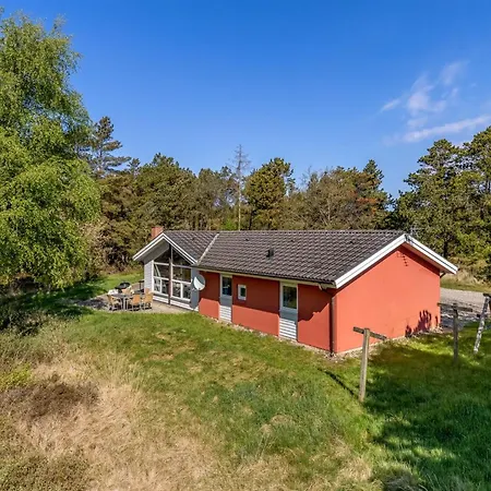 Mojag - 1km From The Sea By Interhome